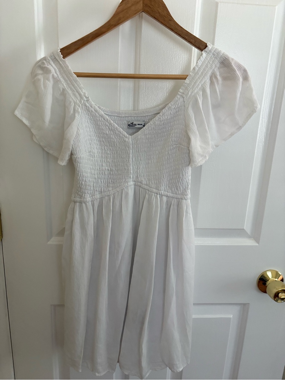 Hollister White Smocked Short Sleeve Women's Romper